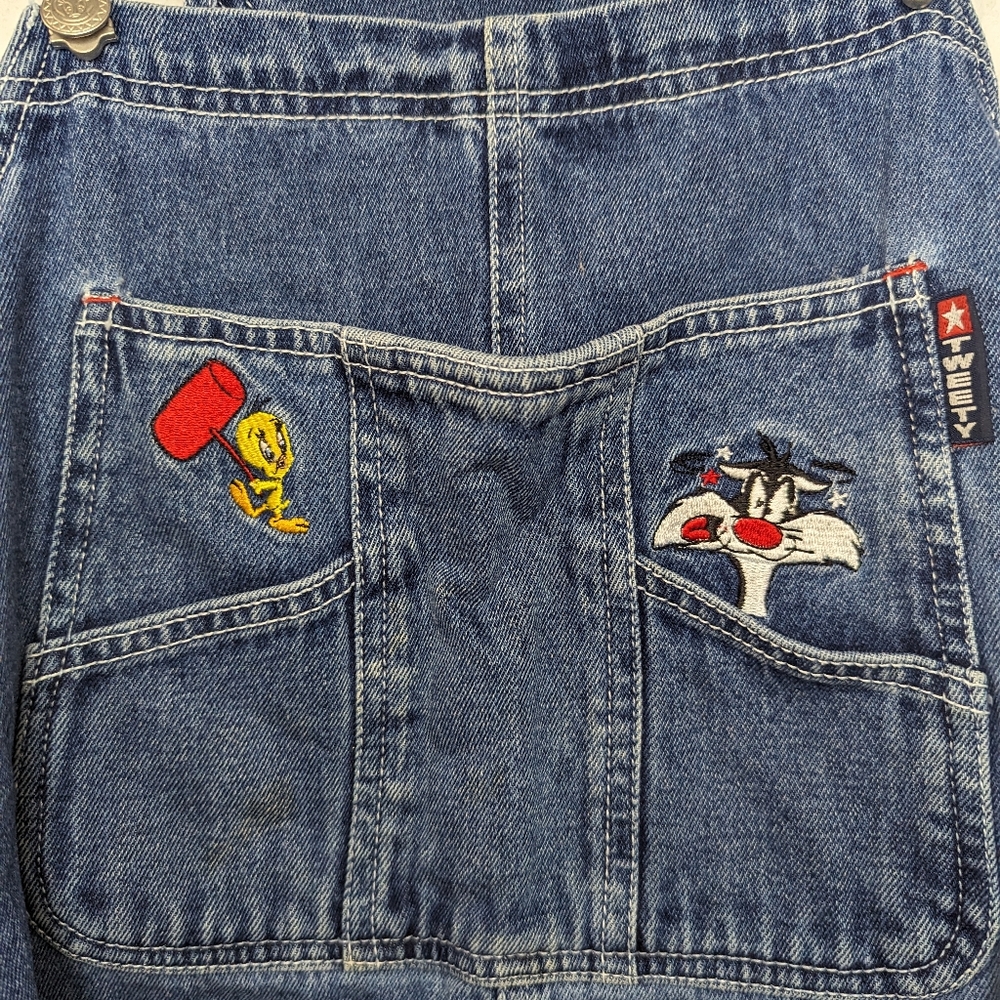 90s Looney Tunes Tweety Bird & Sylvester the Cat Overalls Shorts Size 26/28
